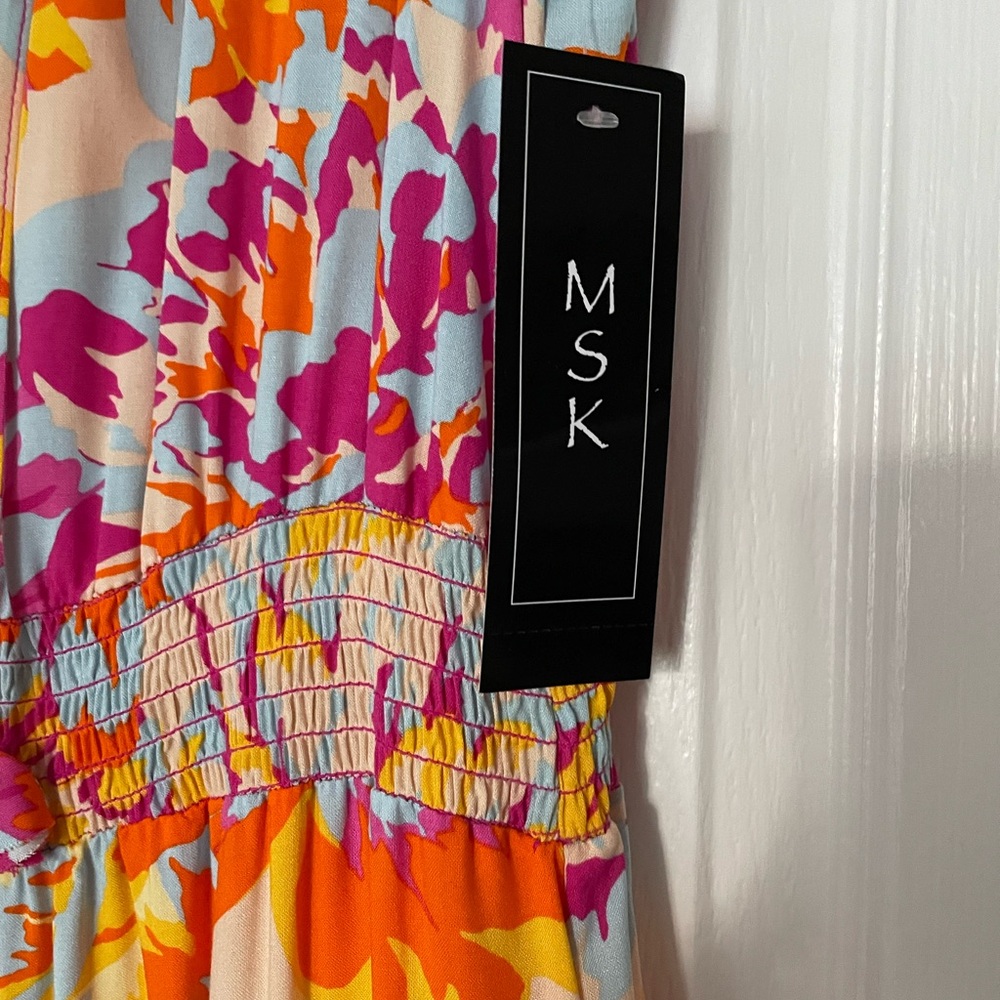 Floral Sleeveless Maxi Dress - Picture 4 of 12